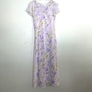 Lilac Flower Express dress Size 3/4